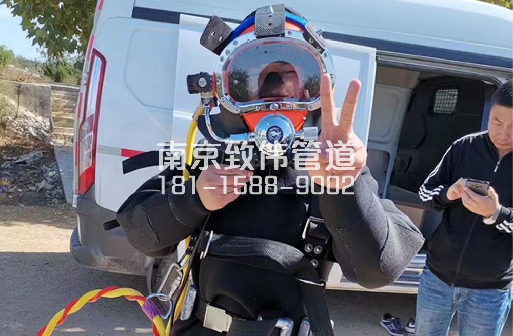 356白马镇沉淀池清底