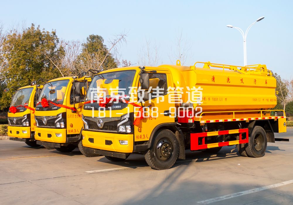 369白马镇多利卡吸污车